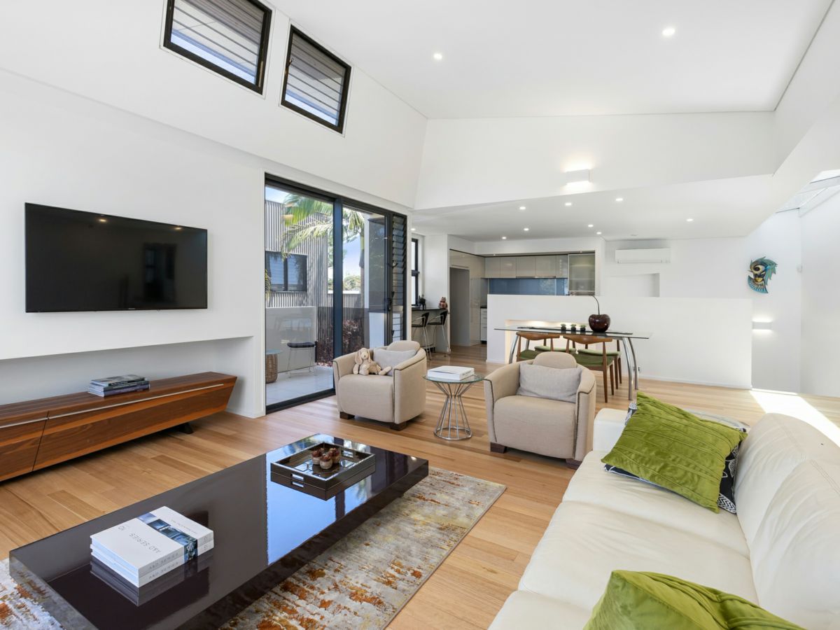  1/31 Sobraon Street, SUNRISE BEACH